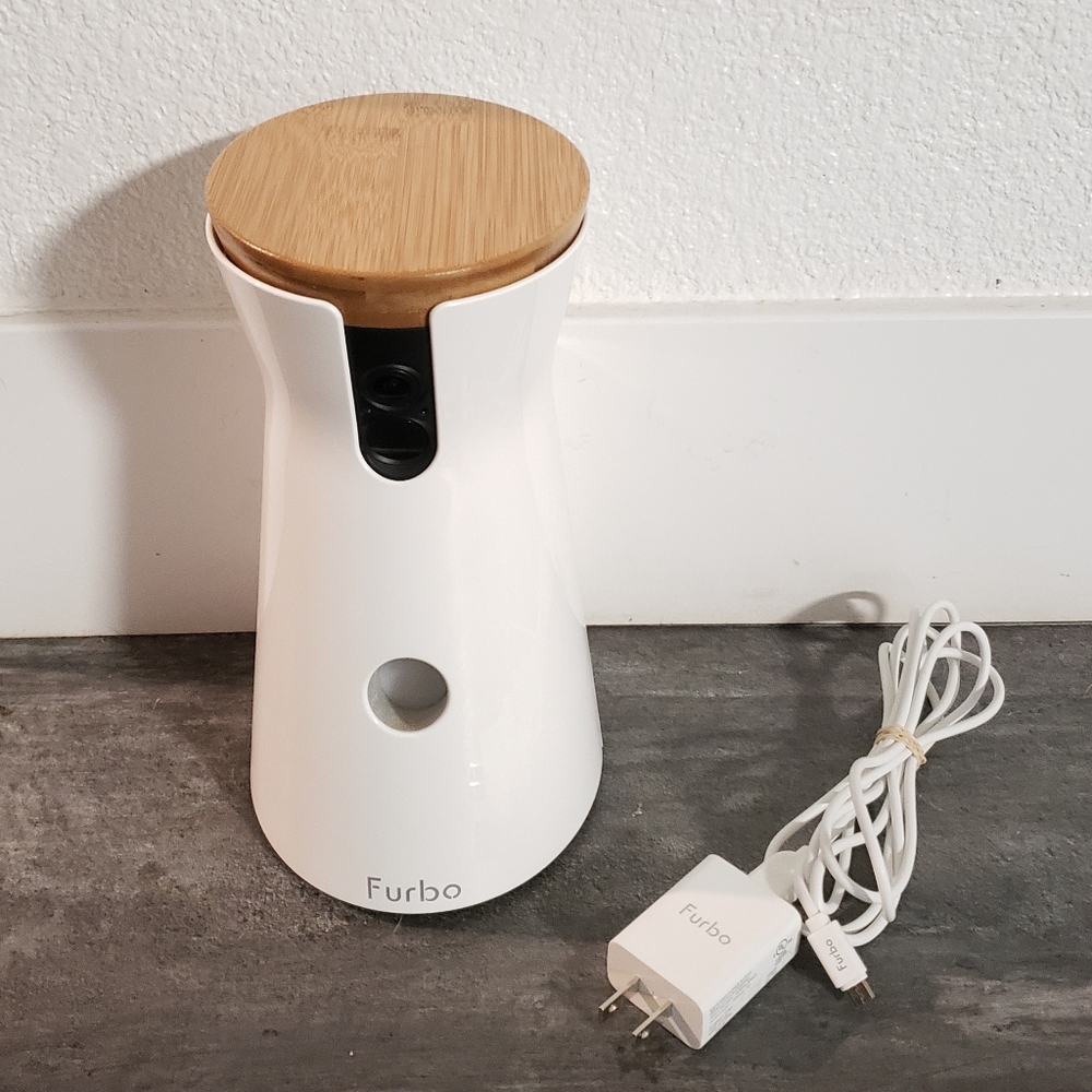 White FURBO Dog Camera w/2-Way Audio